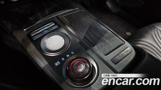 Genesis G80 (RG3) Gasoline 2.5 Turbo AWD 2021 — фото 9
