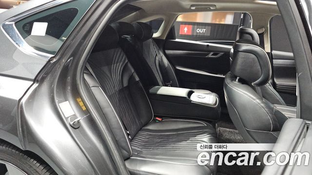 Genesis G80 (RG3) Gasoline 2.5 Turbo AWD 2021 — фото 11