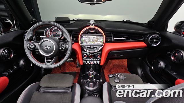 MINI Cooper S Convertible JCW 3rd 2020 — фото 7