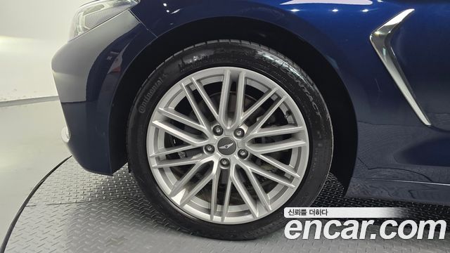 Genesis G70 2.0T AWD Elite 2019 — фото 5