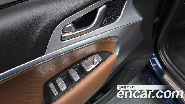 Genesis G70 2.0T AWD Elite 2019 — фото 15