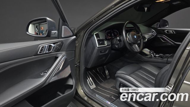 BMW X6 (G06) xDrive40i M Sport 2022 — фото 10