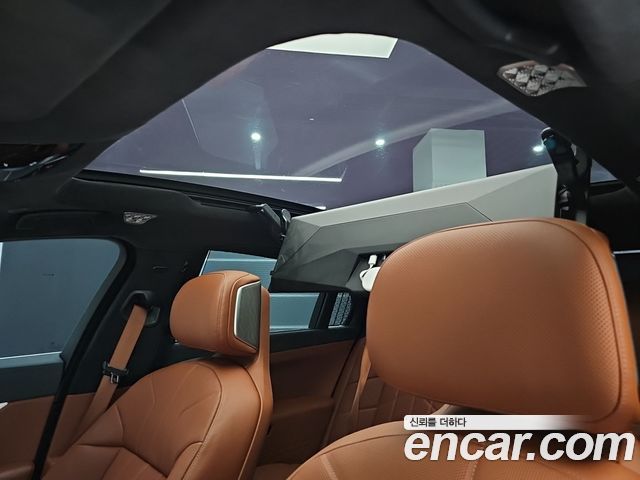 BMW 7 Series (G70) 750e xDrive M Sport 2023 — фото 21