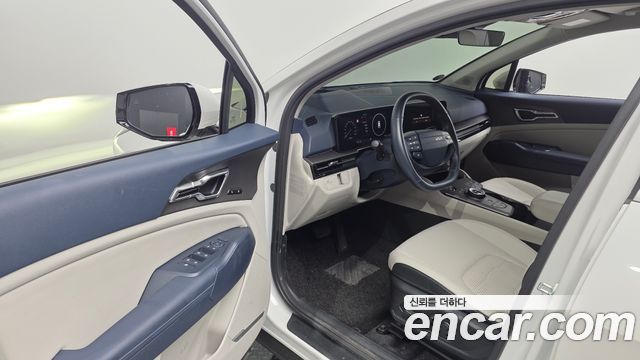 Kia Sportage (V) Gasoline 1.6 Turbo 2WD Signature 2025 — фото 10