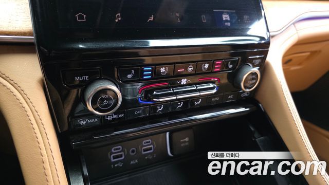 Jeep Grand Cherokee (WL) 4xe Summit Reserve 2023 — фото 17