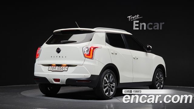 KG Mobility (SsangYong) Tivoli LX 2WD HI-DLX 2016 — фото 2