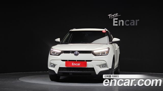 KG Mobility (SsangYong) Tivoli LX 2WD HI-DLX 2016 — фото 3