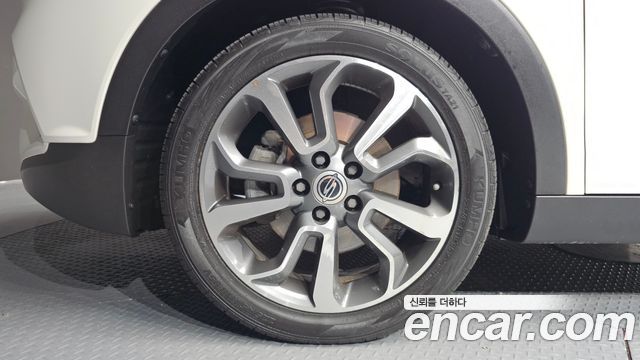KG Mobility (SsangYong) Tivoli LX 2WD HI-DLX 2016 — фото 5