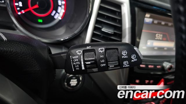 KG Mobility (SsangYong) Tivoli LX 2WD HI-DLX 2016 — фото 14