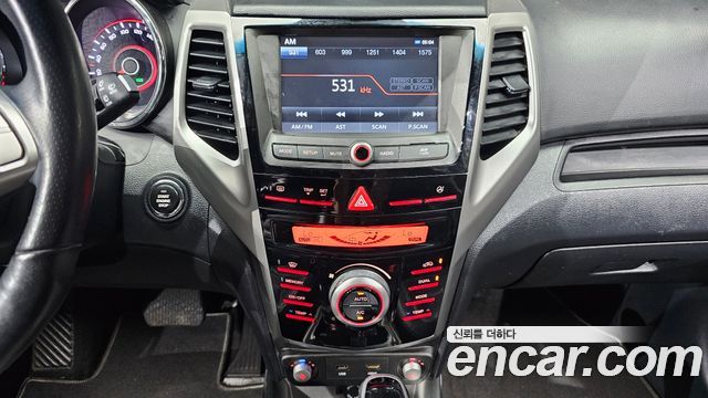 KG Mobility (SsangYong) Tivoli LX 2WD HI-DLX 2016 — фото 17