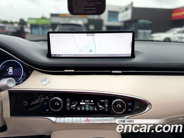 Genesis Electrified (GV70) e-AWD 2022 — фото 16