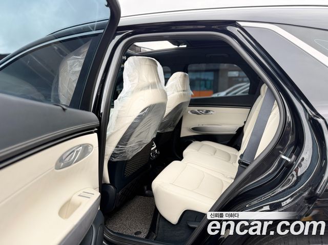 Genesis Electrified (GV70) e-AWD 2022 — фото 22