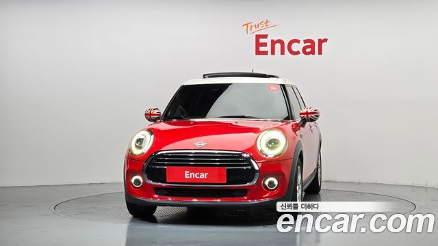 MINI Cooper 5Door HIGH 3rd 2020 — фото 3