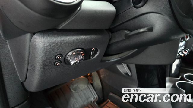 MINI Cooper 5Door HIGH 3rd 2020 — фото 19