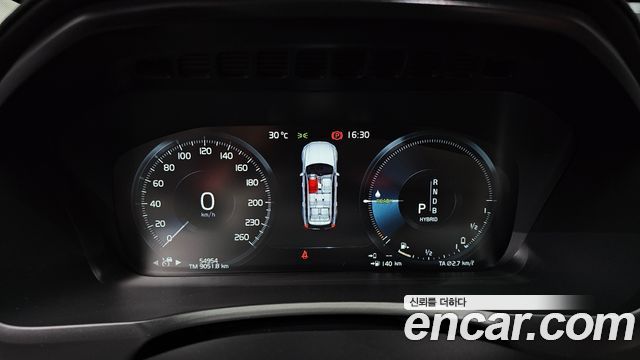 Volvo XC90 (II) T8 Inscription Hybird 2019 — фото 8