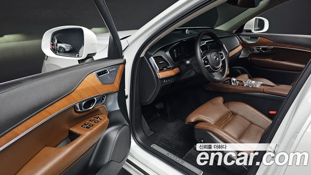 Volvo XC90 (II) T8 Inscription Hybird 2019 — фото 10