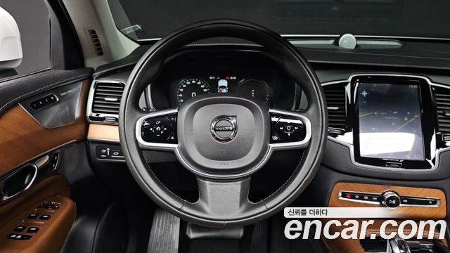 Volvo XC90 (II) T8 Inscription Hybird 2019 — фото 12