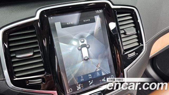 Volvo XC90 (II) T8 Inscription Hybird 2019 — фото 15