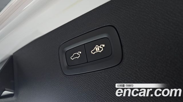 Volvo XC90 (II) T8 Inscription Hybird 2019 — фото 17