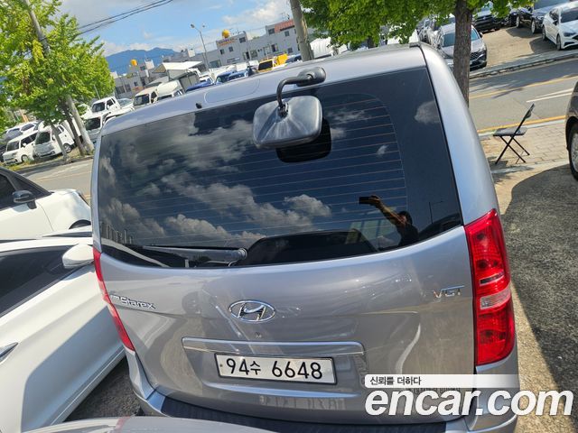 Hyundai Grand Starex Van 3-Seater Smart 2021 — фото 4