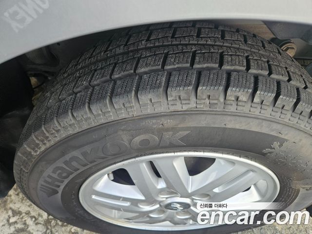 Hyundai Grand Starex Van 3-Seater Smart 2021 — фото 19