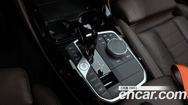 BMW X4 (G02) xDrive20i M Sport Pro Special Edition 2025 — фото 9