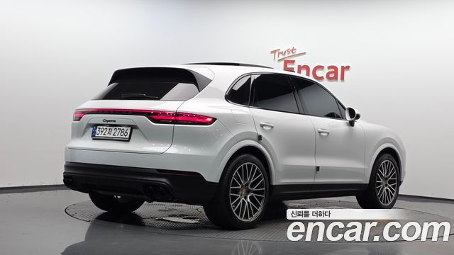 Porsche Cayenne (PO536) 3.0 PLATINUM EDITION 2023 — фото 2