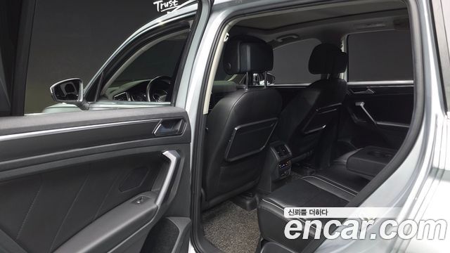 Volkswagen Tiguan (II) 2.0 TDI Prestige 2020 — фото 12