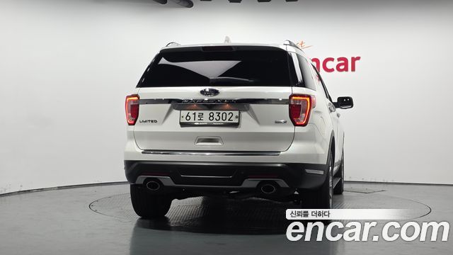 Ford Explorer 2.3 Limited 4WD 5th 2018 — фото 4