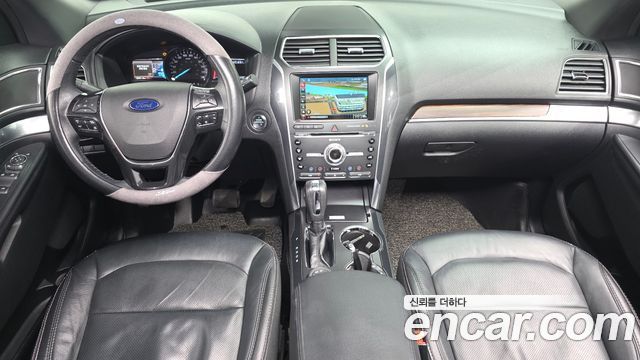 Ford Explorer 2.3 Limited 4WD 5th 2018 — фото 7