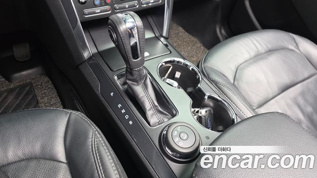 Ford Explorer 2.3 Limited 4WD 5th 2018 — фото 9