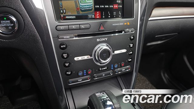 Ford Explorer 2.3 Limited 4WD 5th 2018 — фото 16