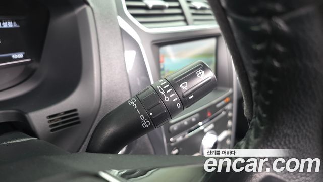 Ford Explorer 2.3 Limited 4WD 5th 2018 — фото 27