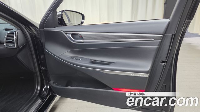 Hyundai Grandeur (IG) 3.0 Exclusive 2018 — фото 24