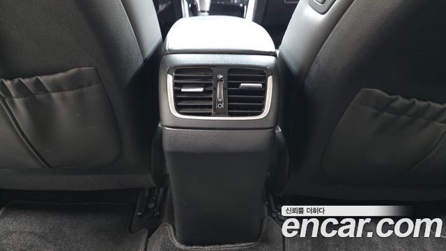 Hyundai Grandeur (IG) 3.0 Exclusive 2018 — фото 32