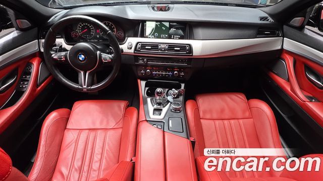 BMW M5 (F10) M5 Sedan 2016 — фото 7