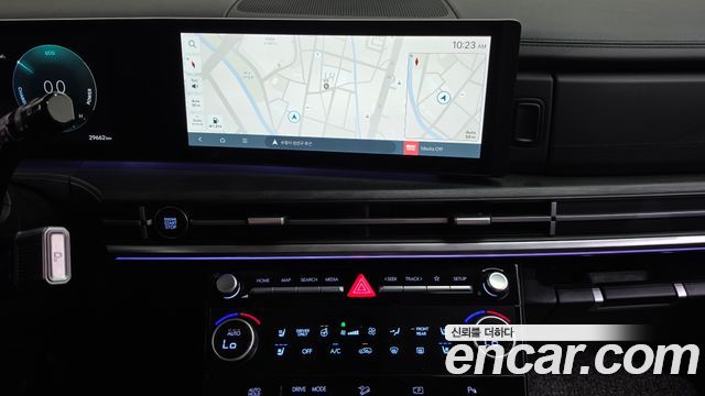 Hyundai Santa Fe (MX5) HEV 1.6 2WD Calligraphy 2025 — фото 13
