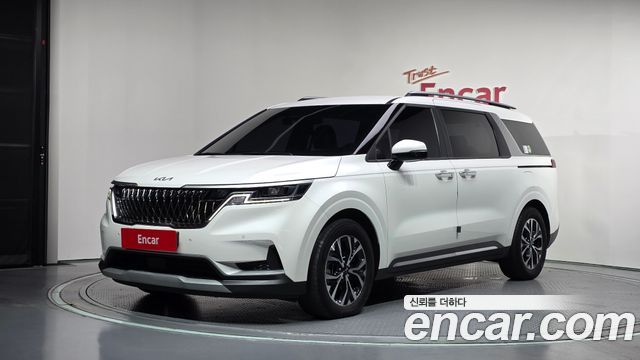 Kia Carnival (IV) Gasoline 9-Seater Prestige 2023 — фото 1