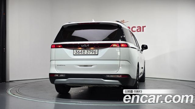 Kia Carnival (IV) Gasoline 9-Seater Prestige 2023 — фото 4