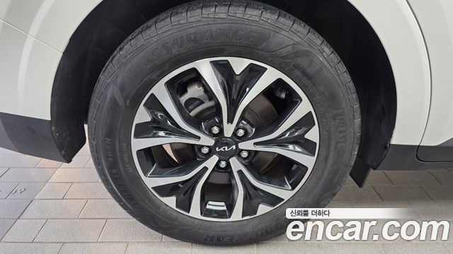 Kia Carnival (IV) Gasoline 9-Seater Prestige 2023 — фото 5