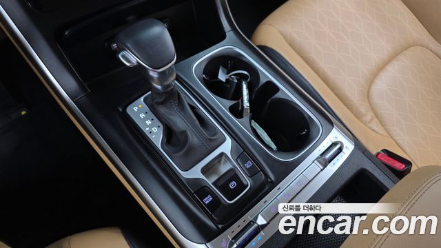 Kia Carnival (IV) Gasoline 9-Seater Prestige 2023 — фото 9