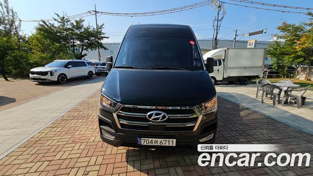 Hyundai Solati 15-seater Luxury 2026 — фото 27