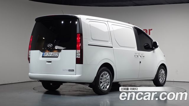 Hyundai Staria Cargo 3-Seater Modern 2025 — фото 2