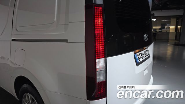 Hyundai Staria Cargo 3-Seater Modern 2025 — фото 23