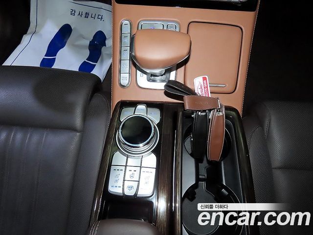 Genesis G90 3.8 AWD Premium Luxury 2019 — фото 16