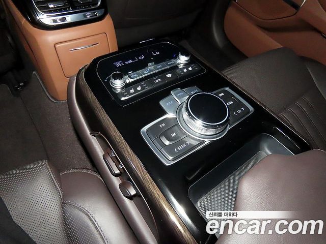 Genesis G90 3.8 AWD Premium Luxury 2019 — фото 19