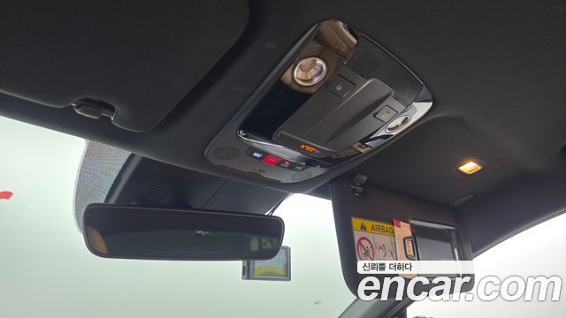 Kia K5 (III) 2.0 Prestige 2023 — фото 19