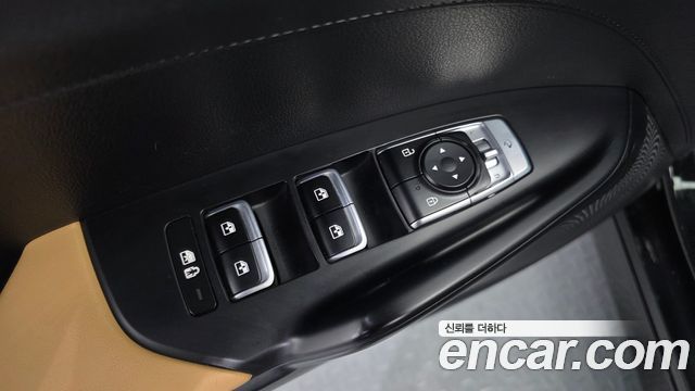 Kia K5 (III) 2.0 Prestige 2023 — фото 30