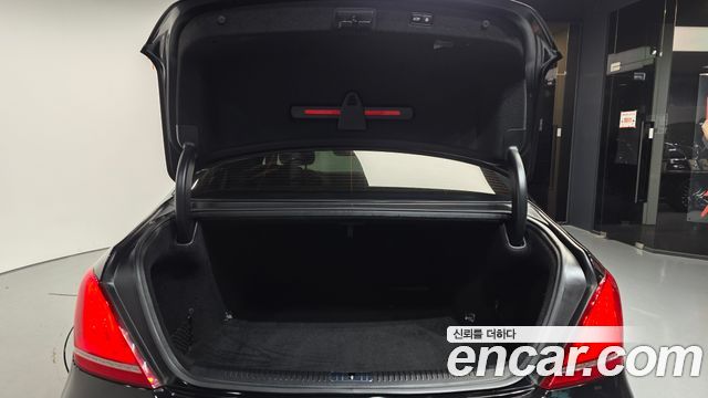 Genesis EQ900 3.8 GDI AWD Prestige 2016 — фото 20