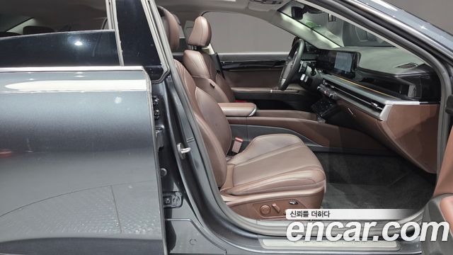 Hyundai Grandeur (GN7) 2,5 Gasoline 2WD Exclusive 2023 — фото 11